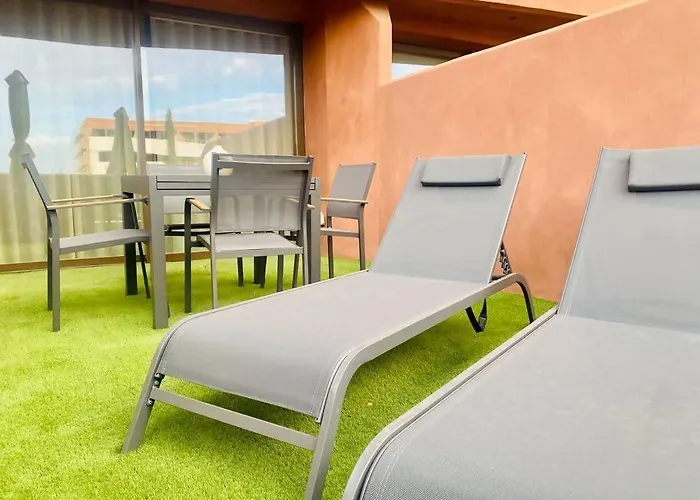 Piscina Chic Con Gran Terraza